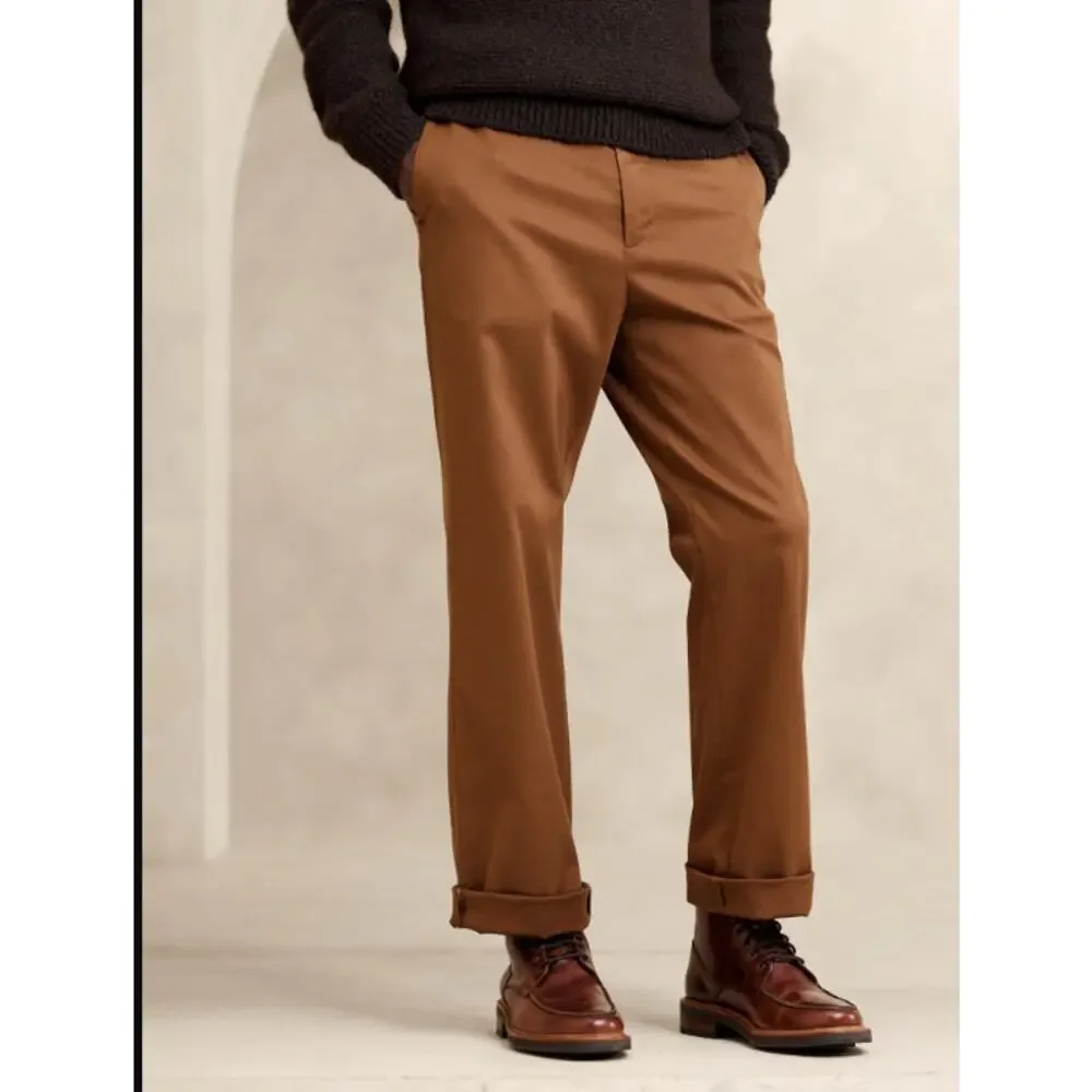 NWOT Banana Republic Dawson Chino 34/36 pants.